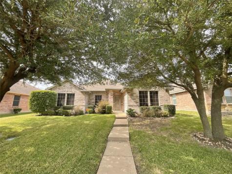 2025 Cedarwood Drive Lancaster TX 75134