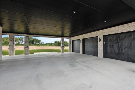 5005 Glenoaks Court Weatherford TX 76088