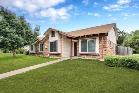3947 Queens Court Garland TX 75043