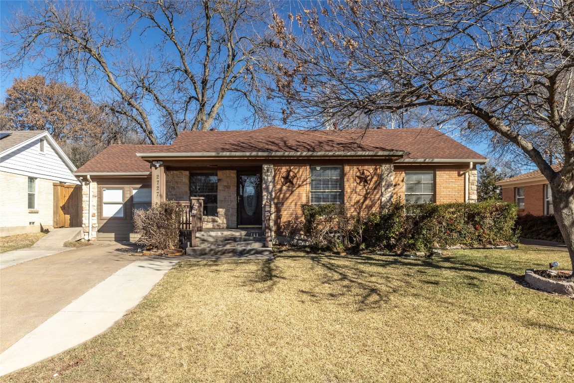 2727 San Paula Avenue Dallas TX 75228