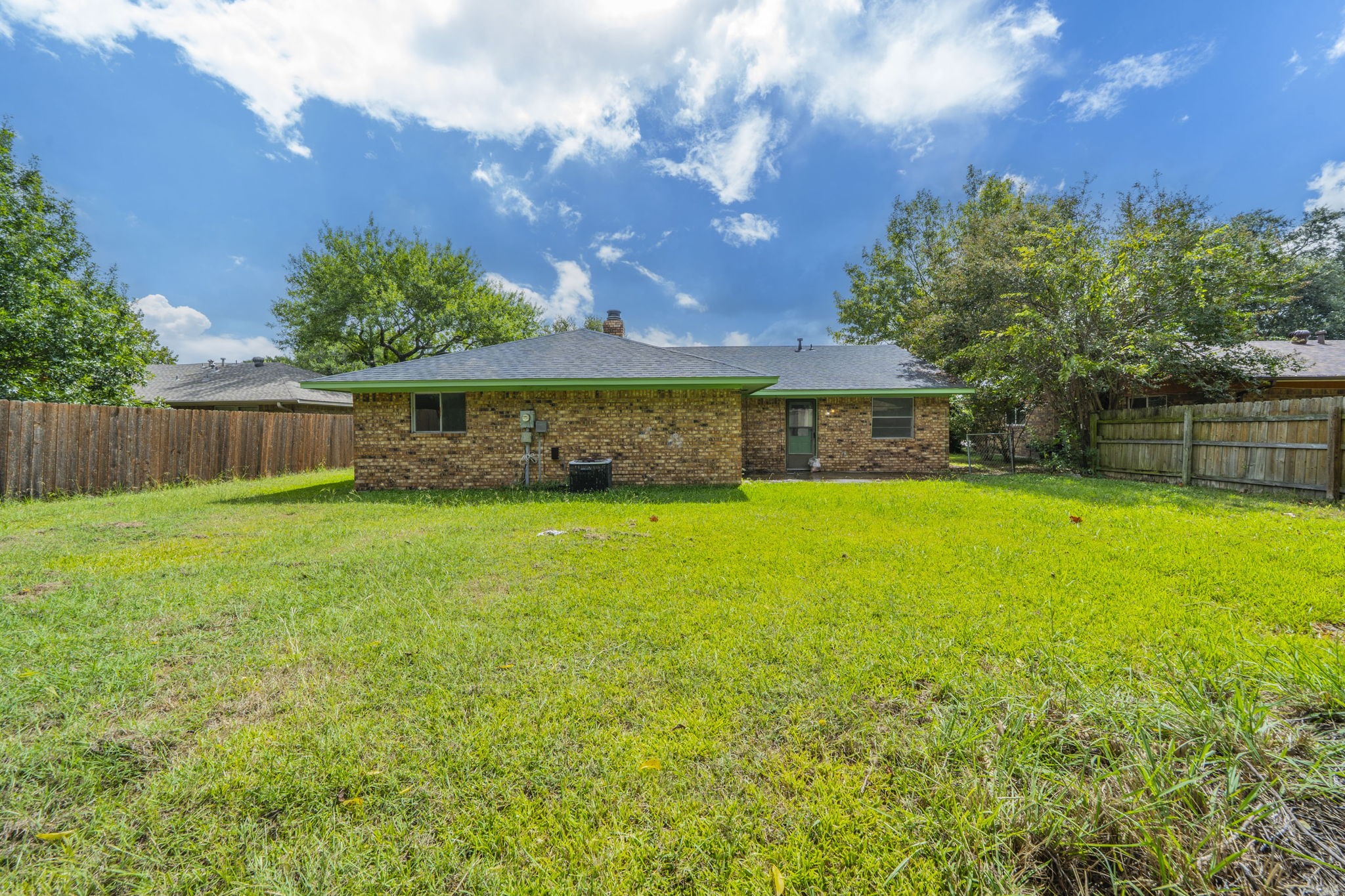 105 Briar Lane Waxahachie TX 75165