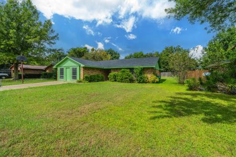 105 Briar Lane Waxahachie TX 75165