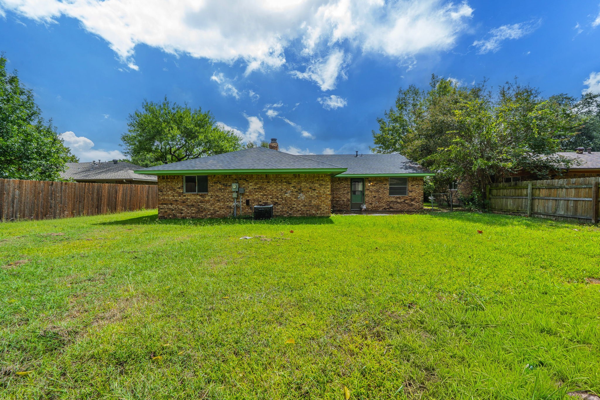 105 Briar Lane Waxahachie TX 75165