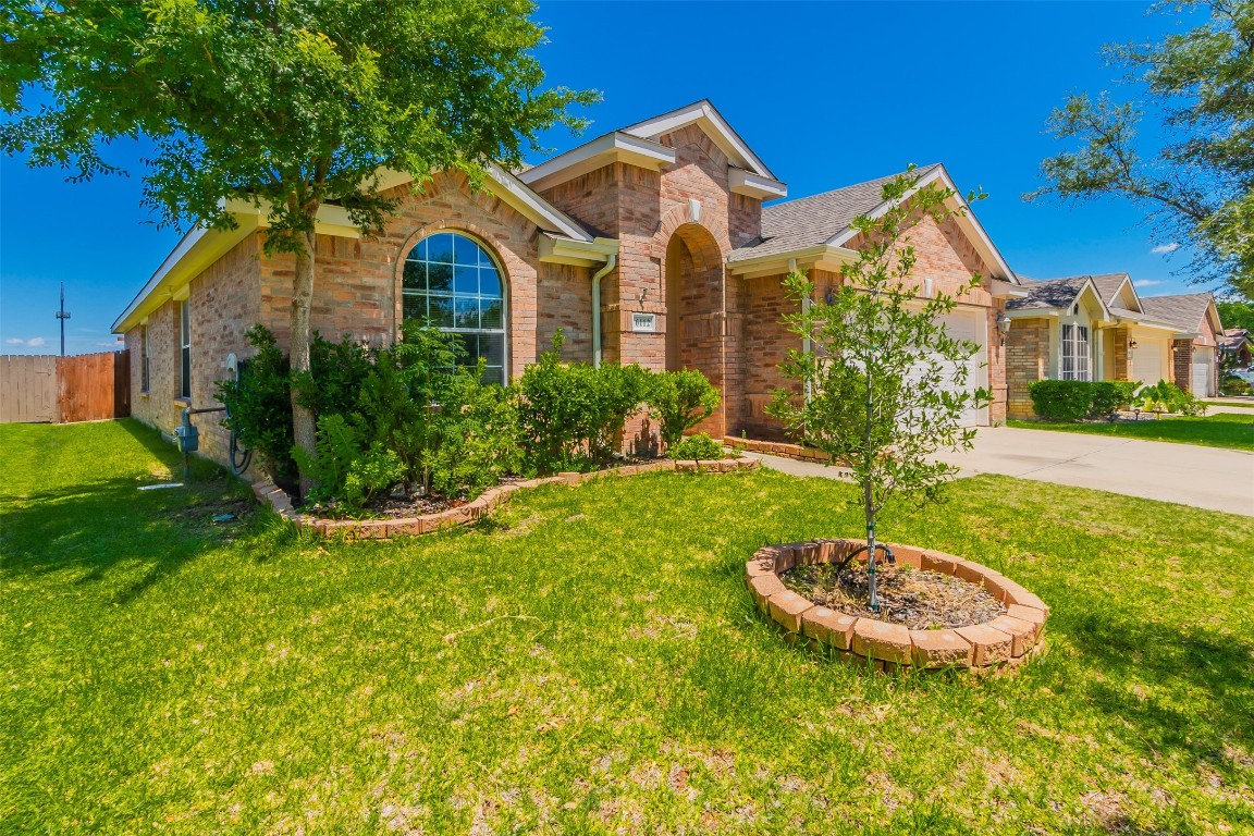 6112 Cherry Glow Lane North Richland Hills TX 76180
