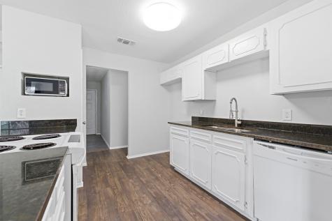 5725 Macneill Drive Haltom City TX 76148