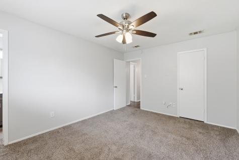 5725 Macneill Drive Haltom City TX 76148