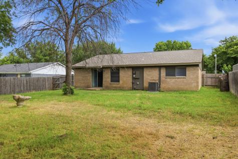 5725 Macneill Drive Haltom City TX 76148