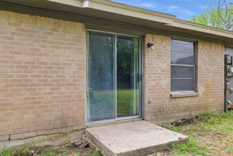 5725 Macneill Drive Haltom City TX 76148