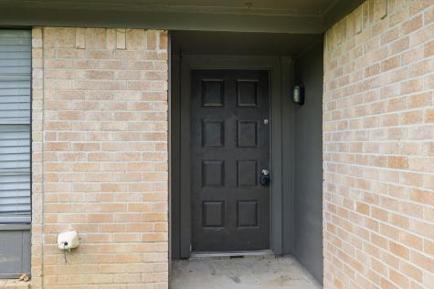 5725 Macneill Drive Haltom City TX 76148
