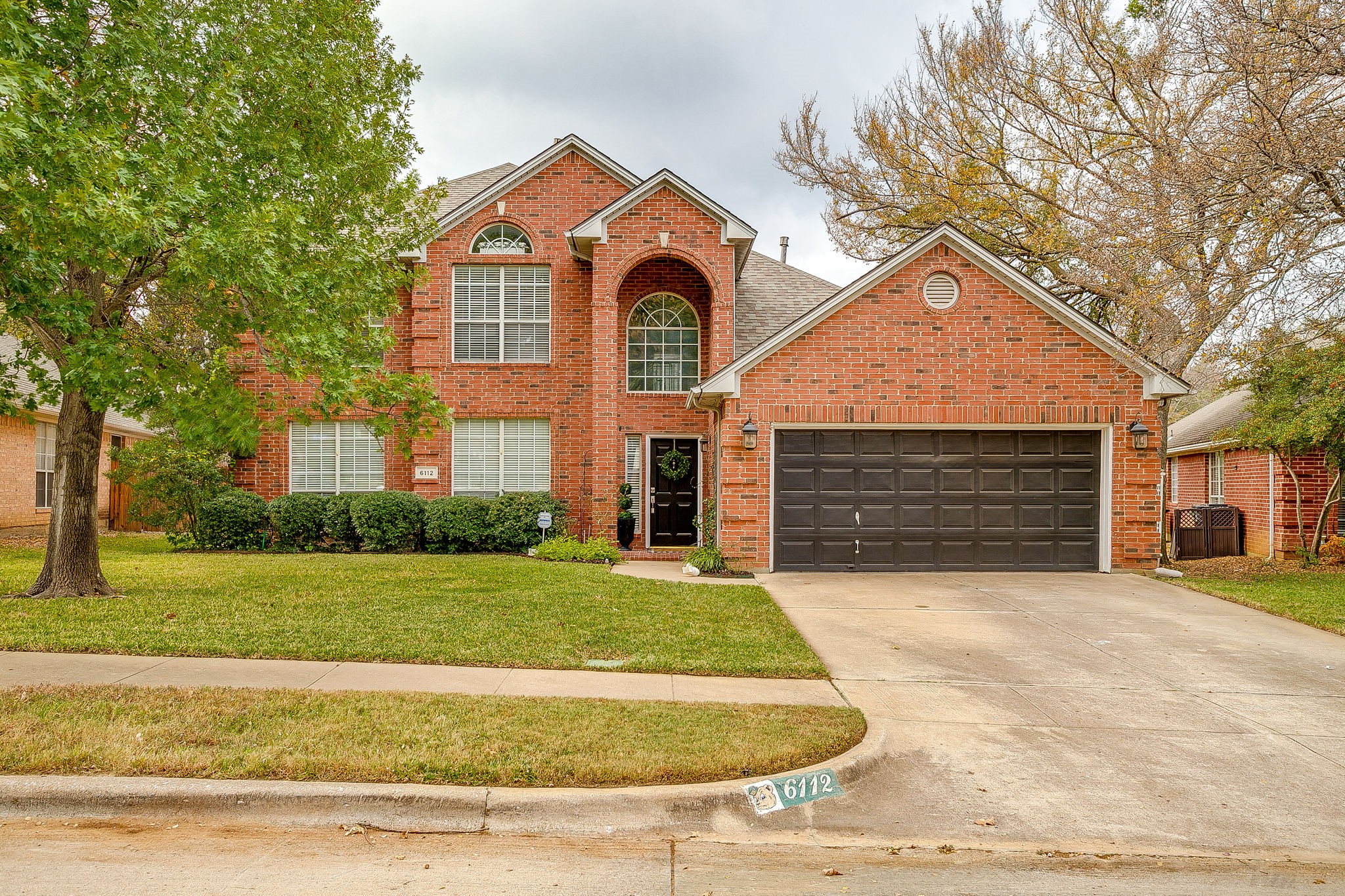 6112 Fannin Drive Arlington TX 76001