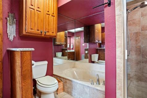 1901 Adams Lane Azle TX 76020