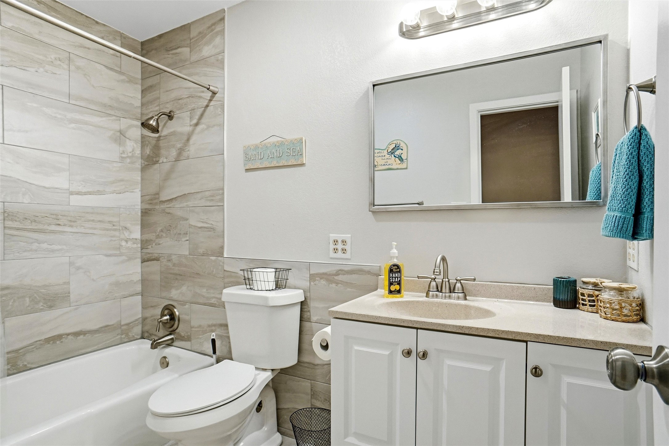 1901 Adams Lane Azle TX 76020