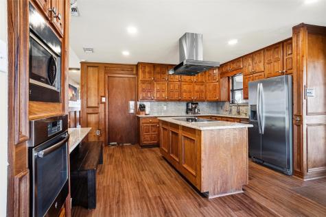 1901 Adams Lane Azle TX 76020