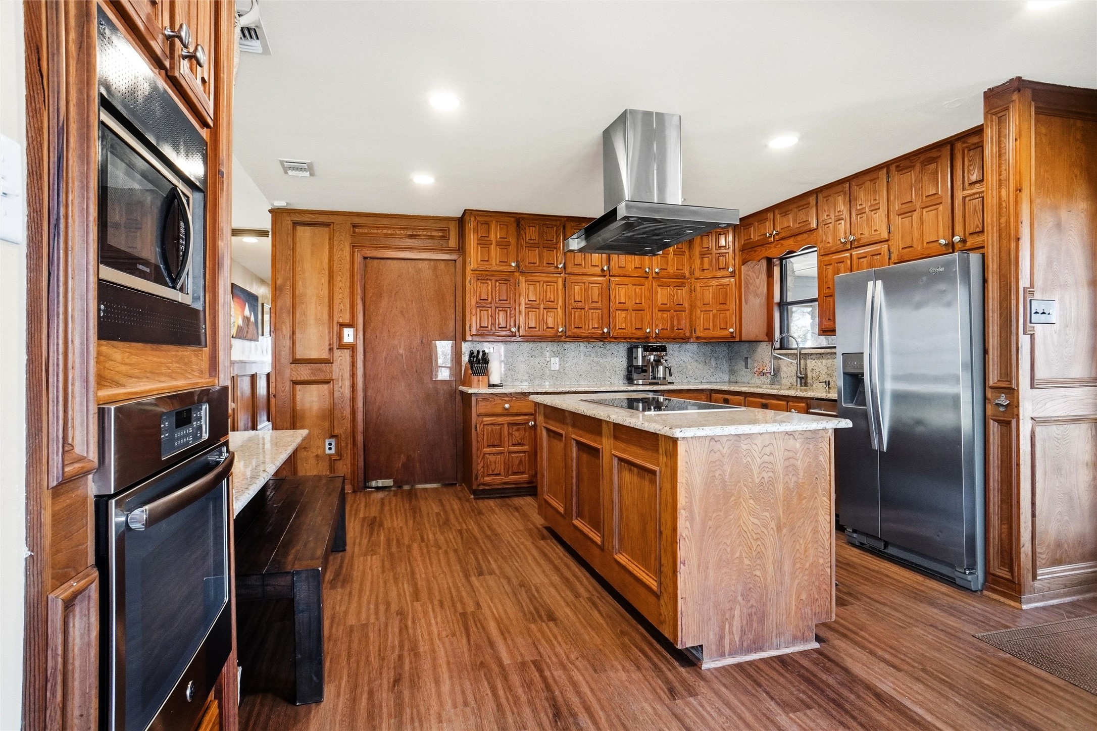 1901 Adams Lane Azle TX 76020