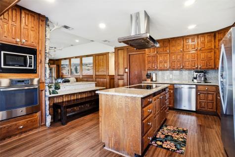 1901 Adams Lane Azle TX 76020
