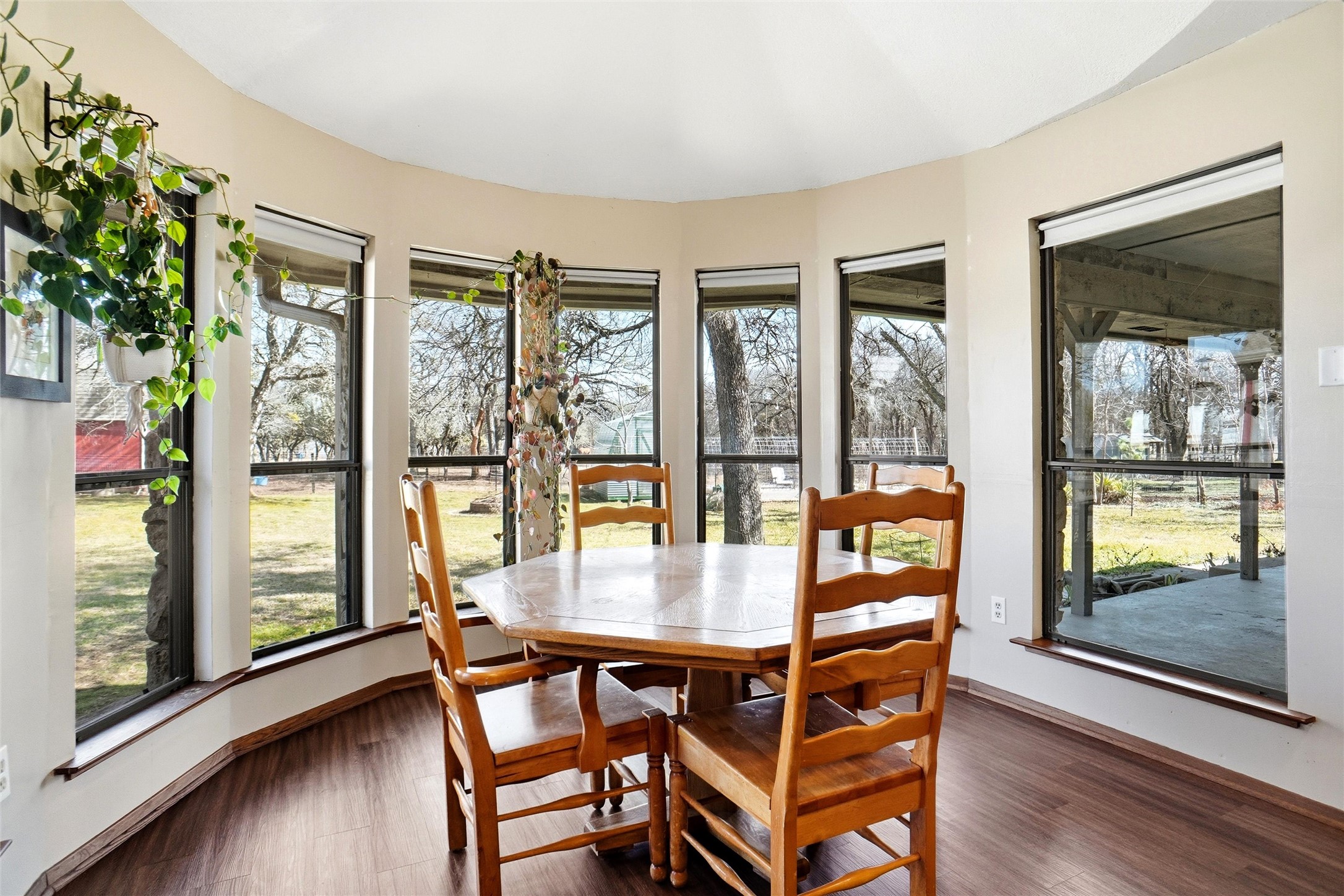 1901 Adams Lane Azle TX 76020