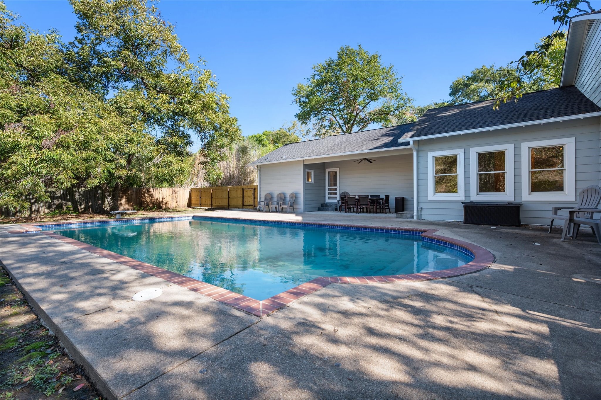 1100 Governors Drive Corsicana TX 75110