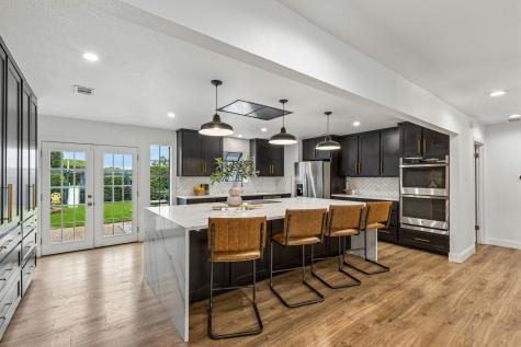 9216 Middle Glen Drive Dallas TX 75243