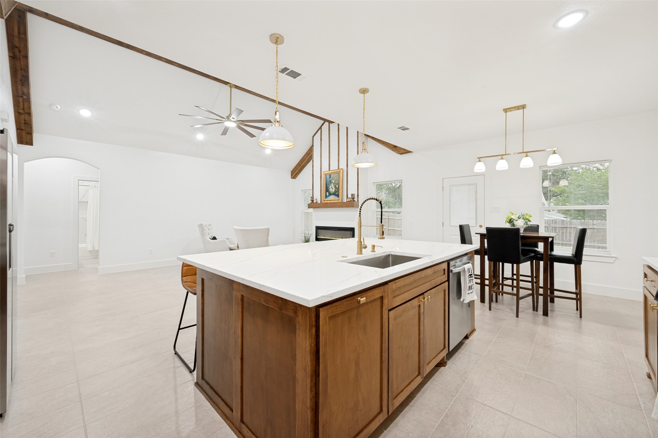 4905 Katy Street Fort Worth TX 76105