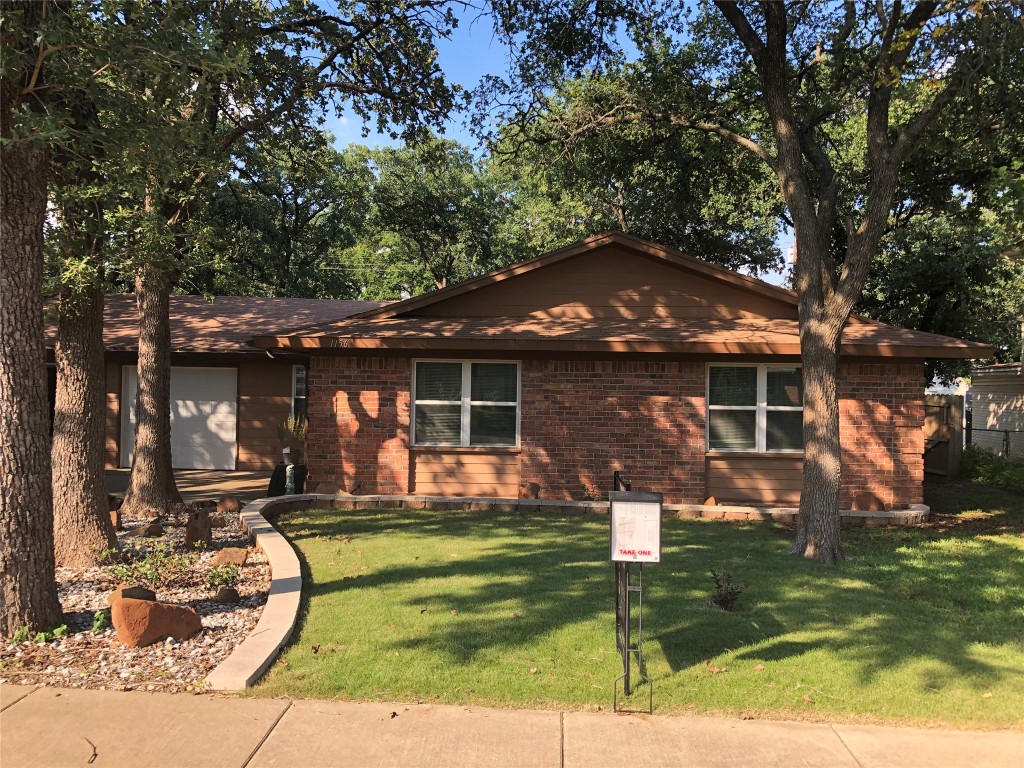 1156 Jerry Lane Bedford TX 76022