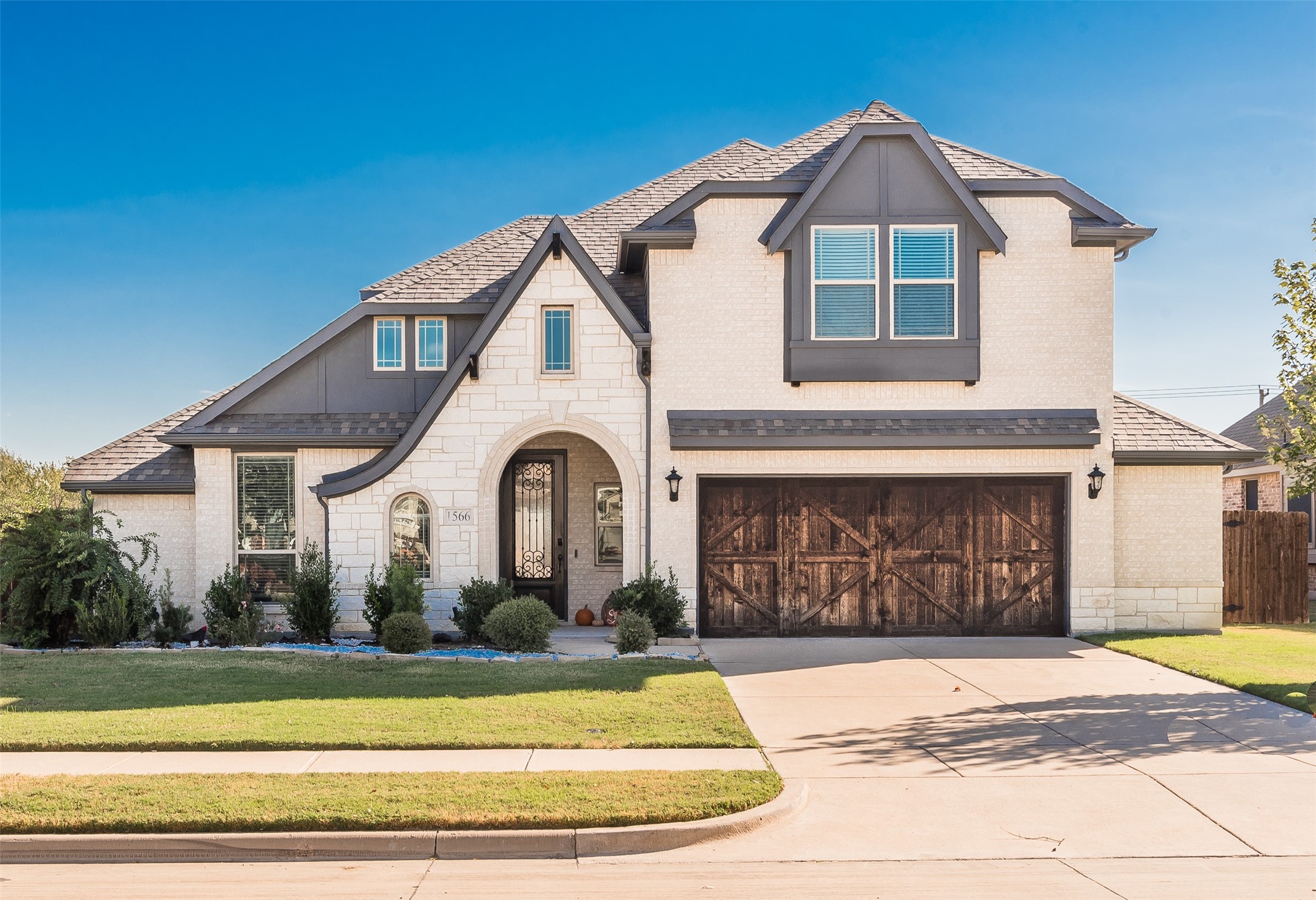 1566 Harrison Circle Waxahachie TX 75165