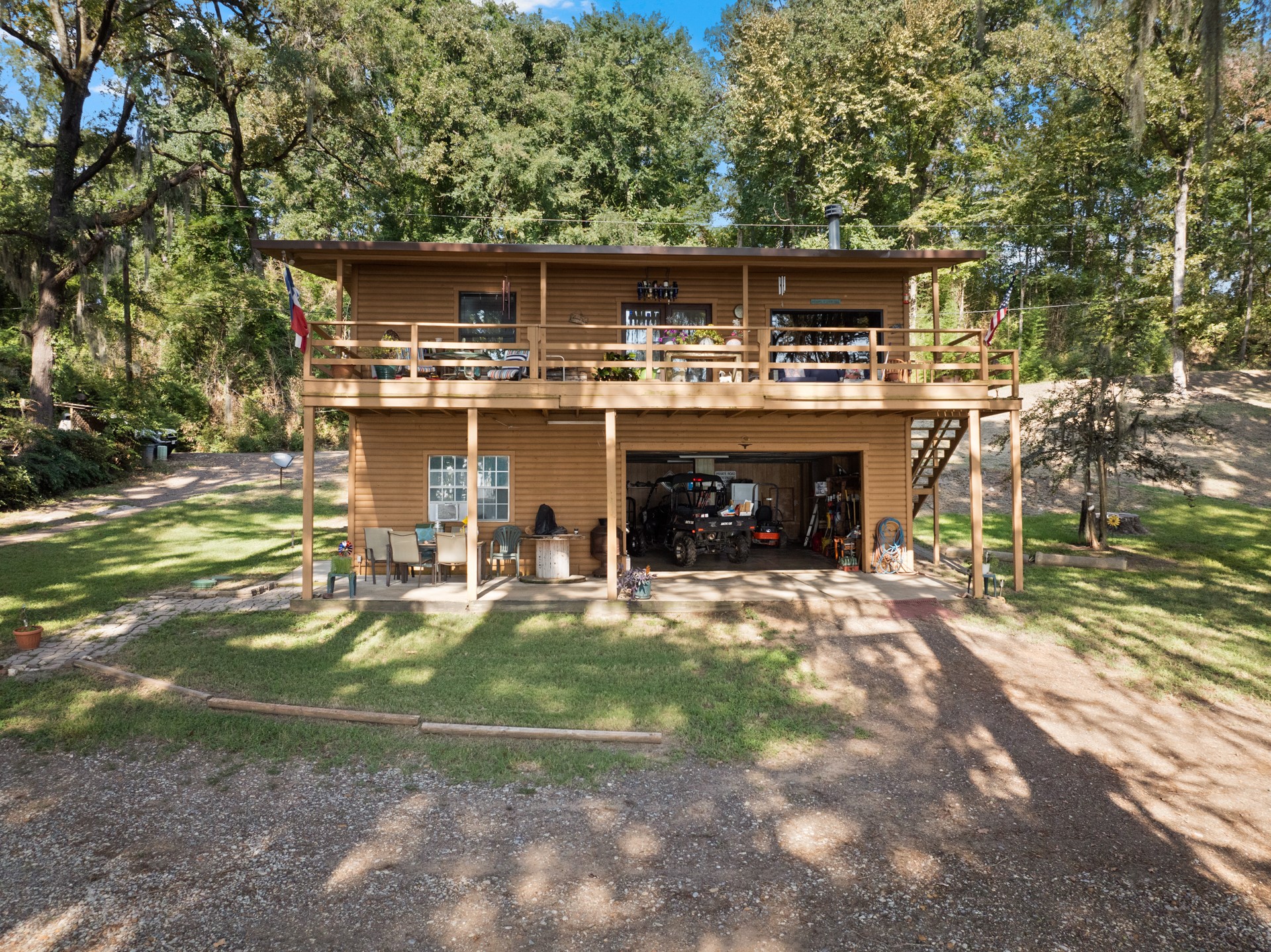 229 County Road 3637 Jefferson TX 75657