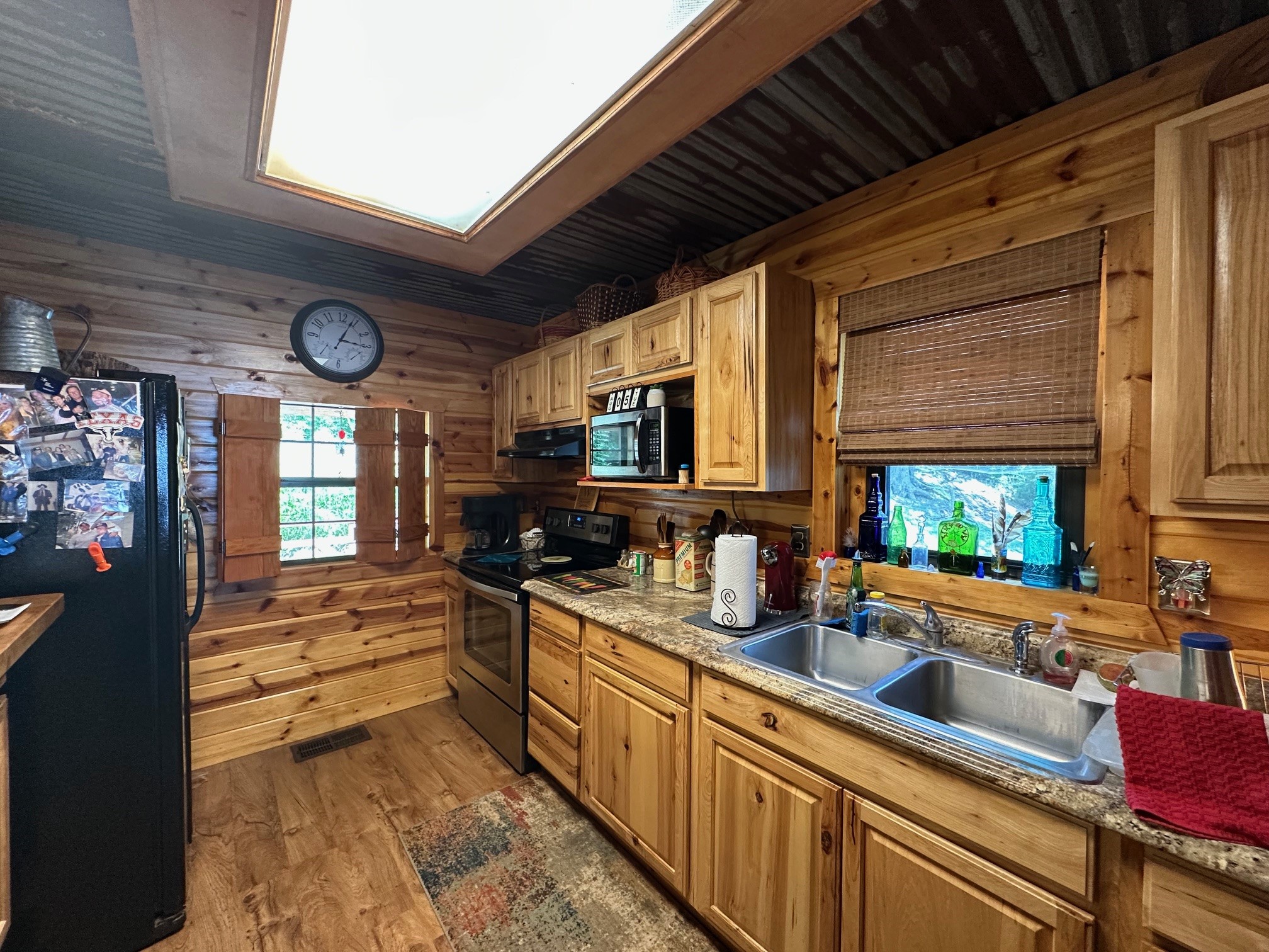 229 County Road 3637 Jefferson TX 75657