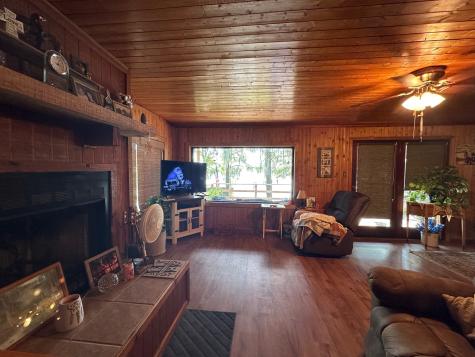 229 County Road 3637 Jefferson TX 75657