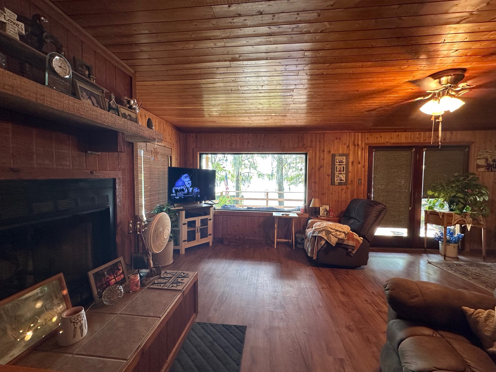 229 County Road 3637 Jefferson TX 75657