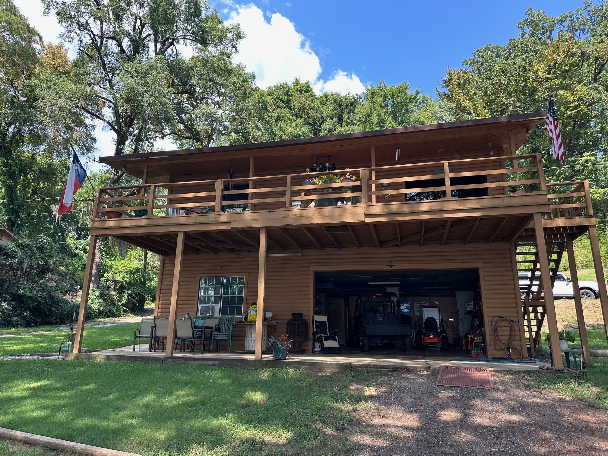 229 County Road 3637 Jefferson TX 75657