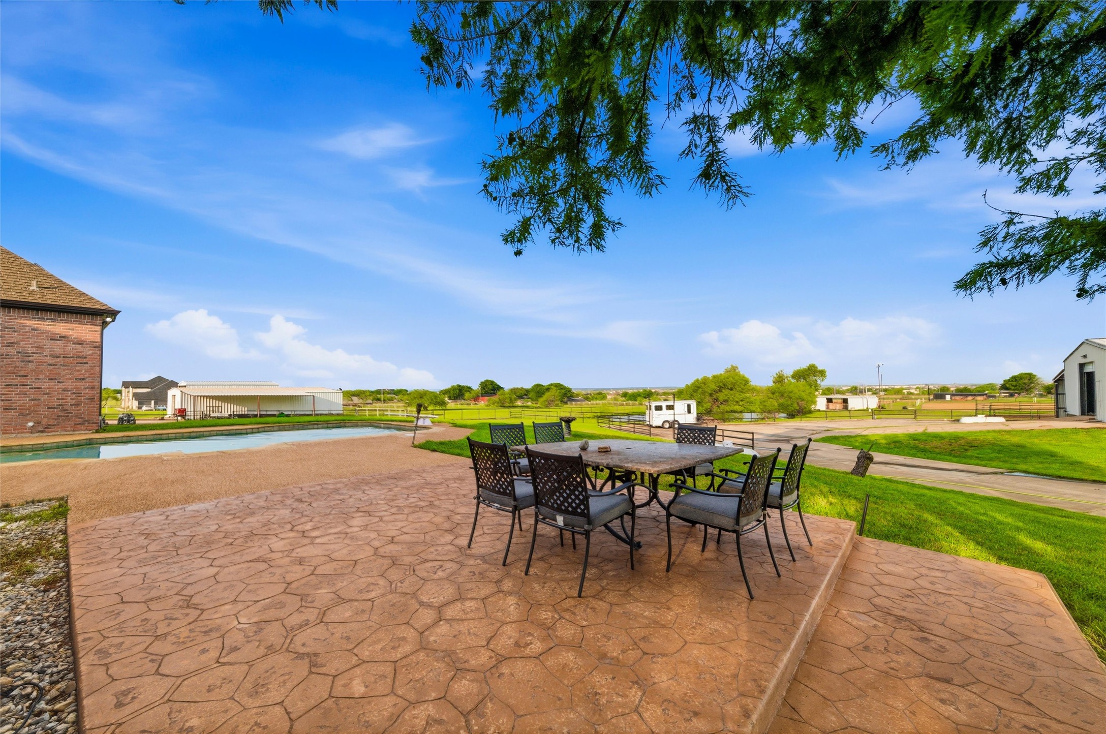 2202 White Lane Haslet TX 76052