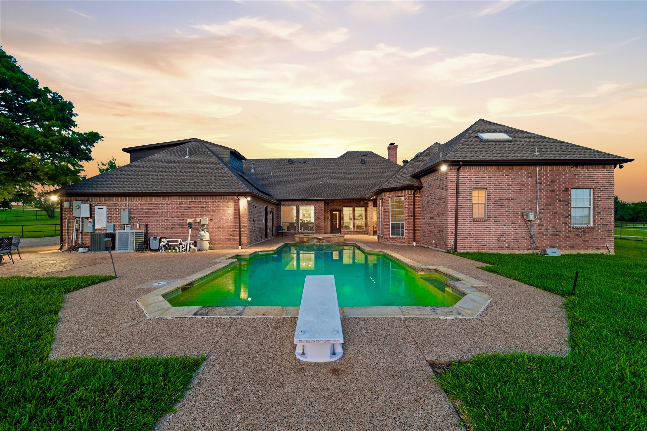 2202 White Lane Haslet TX 76052