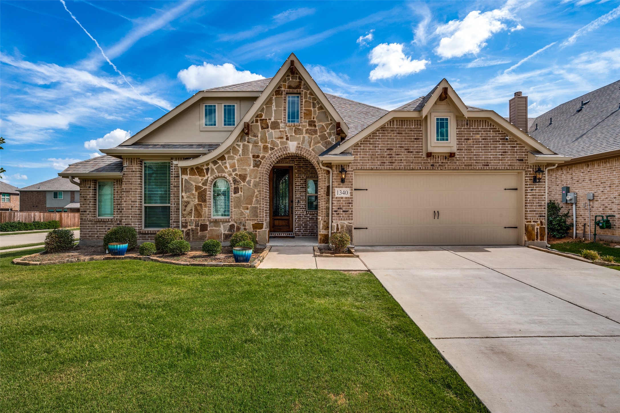 1340 Stoneleigh Place Aubrey TX 76227
