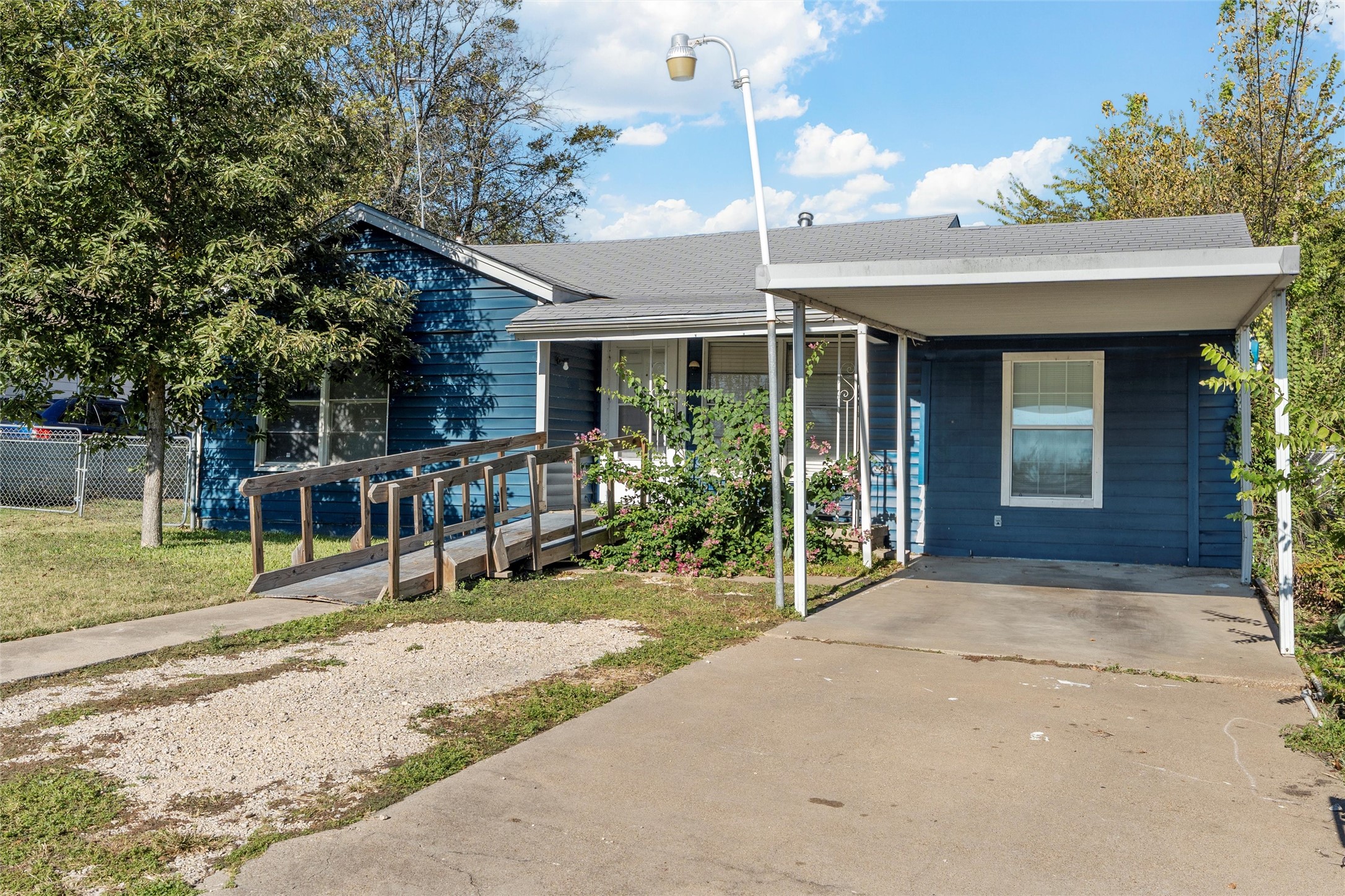 2125 Gurley Avenue Waco TX 76706