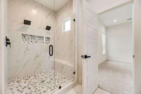 6038 Plum Dale Road Dallas TX 75241