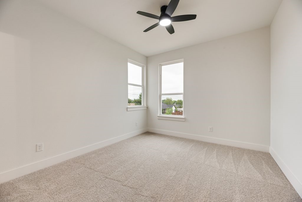 6038 Plum Dale Road Dallas TX 75241