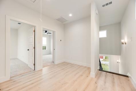 6038 Plum Dale Road Dallas TX 75241