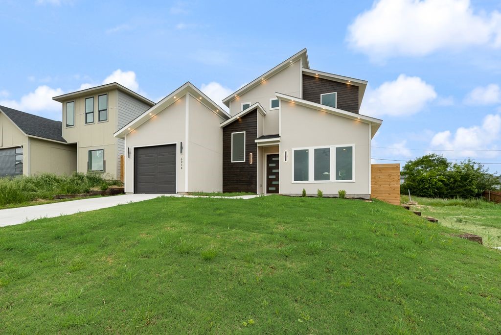 6038 Plum Dale Road Dallas TX 75241