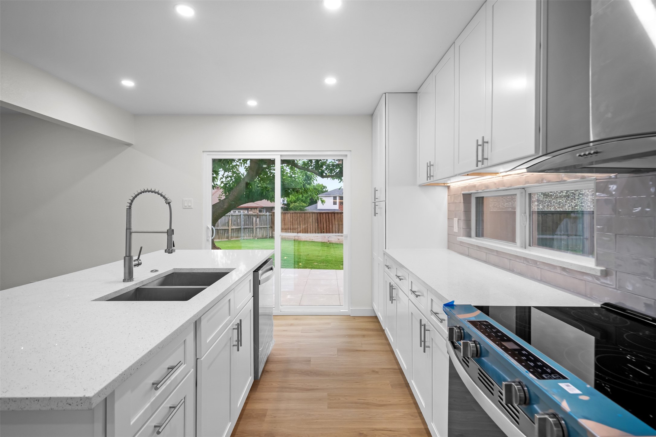 822 Aspen Lane Desoto TX 75115