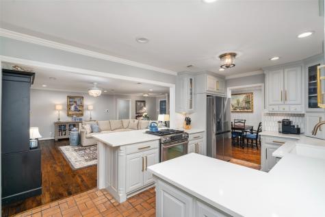 9709 Elmcrest Drive Dallas TX 75238