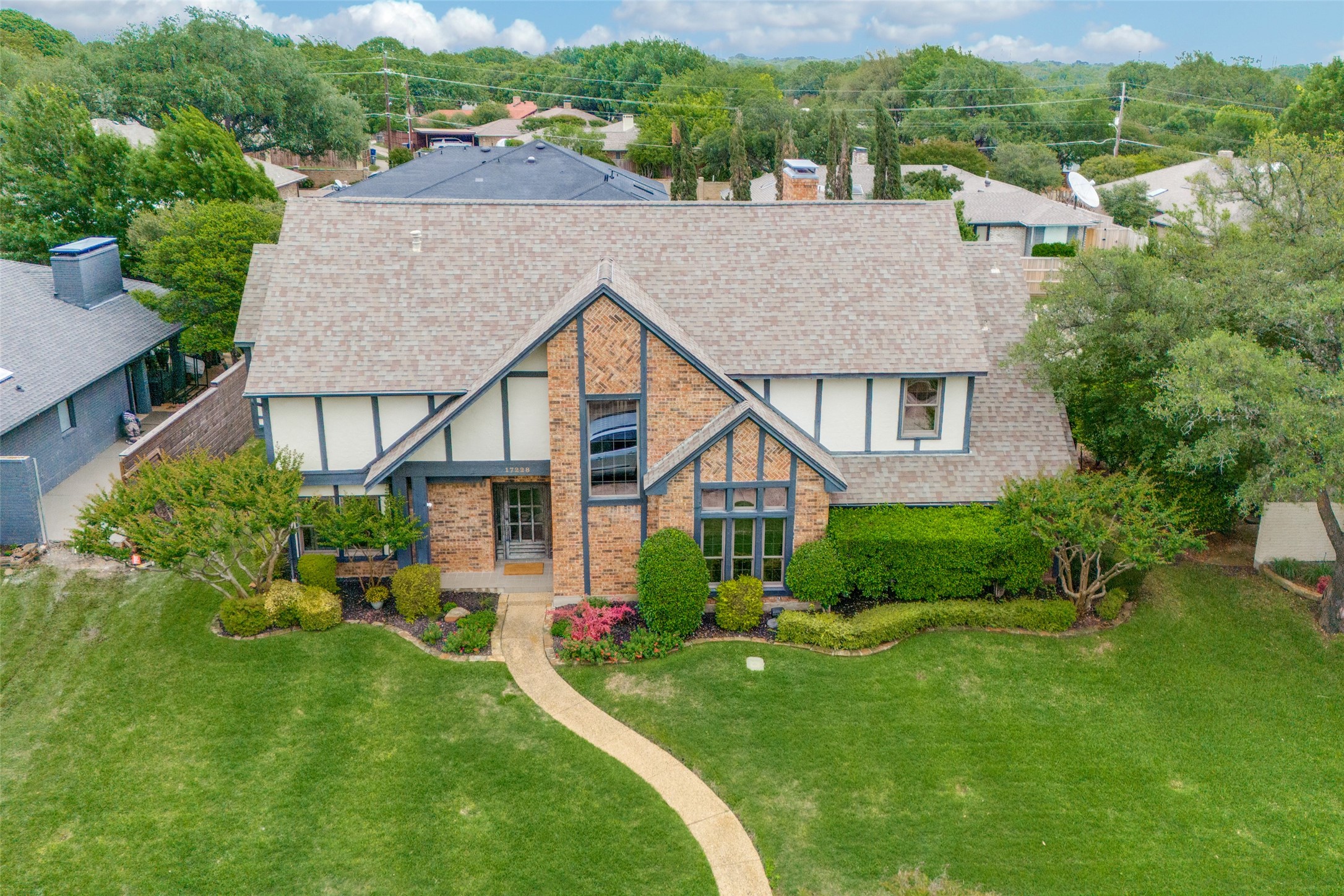 17228 Hidden Glen Drive Dallas TX 75248