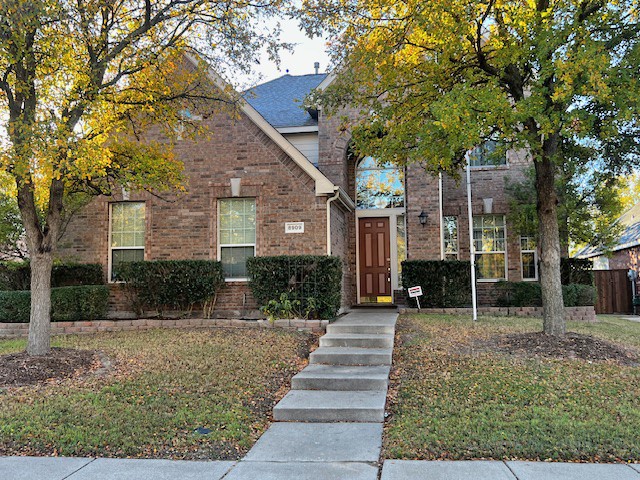 8909 Red Oaks Drive Mckinney TX 75072