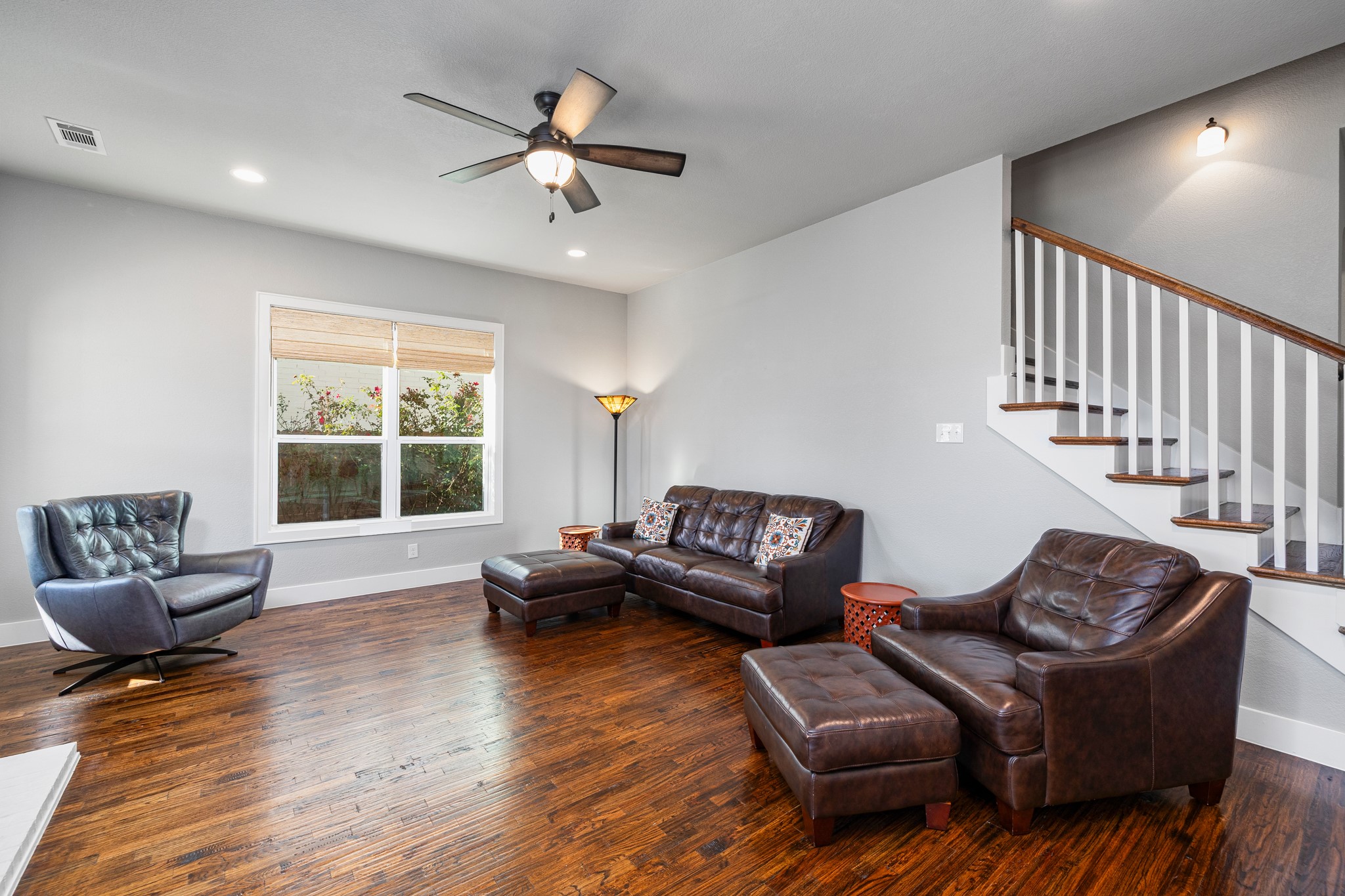 649 Prairie Avenue Aledo TX 76008