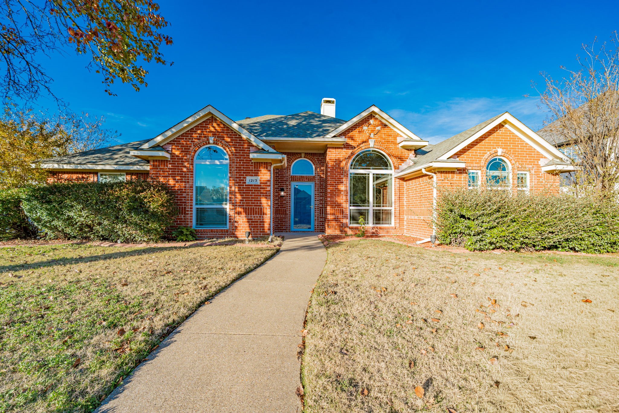 1213 Wedgecrest Lane Garland TX 75040
