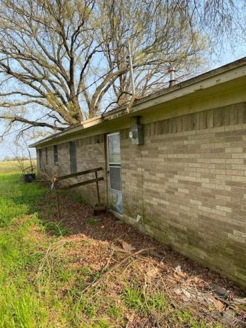 5107 Farm Road 1498 Paris TX 75462