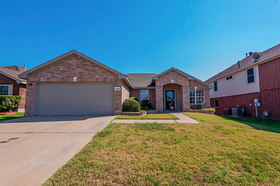 3520 Canyon Road Grand Prairie TX 75052