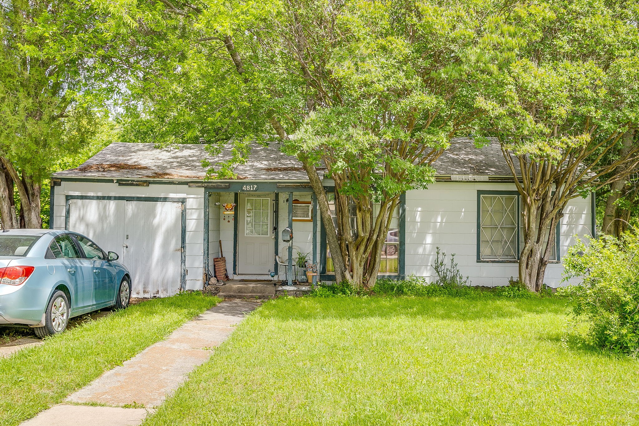 4817 Marks Place Fort Worth TX 76116