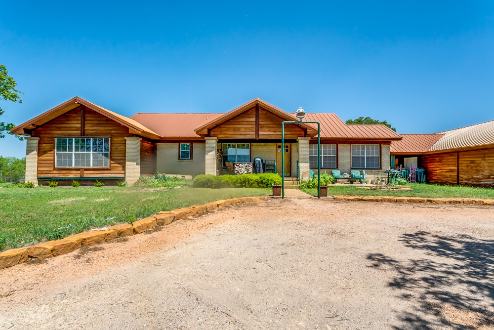 110 County Road 567 Eastland TX 76448
