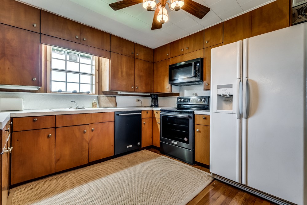 110 County Road 567 Eastland TX 76448