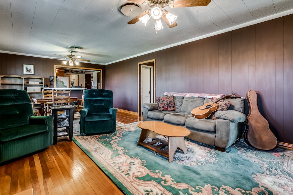 110 County Road 567 Eastland TX 76448